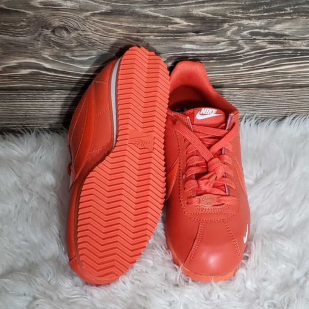 New Nike Classic Cortez PREM Orange Sneakers - Picture 4 of 7